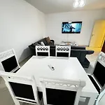 Paradise View Apartment