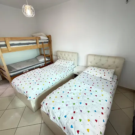 Paradise View Apartment